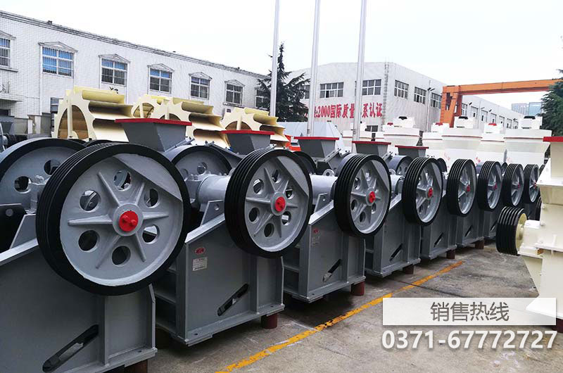 想买一台时产400吨的碎石加工机器,哪个厂家有?要...