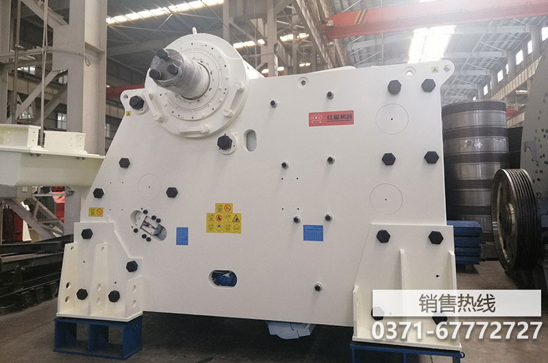 收割的干玉米秸秆自动进料粉碎机的优势有哪些?