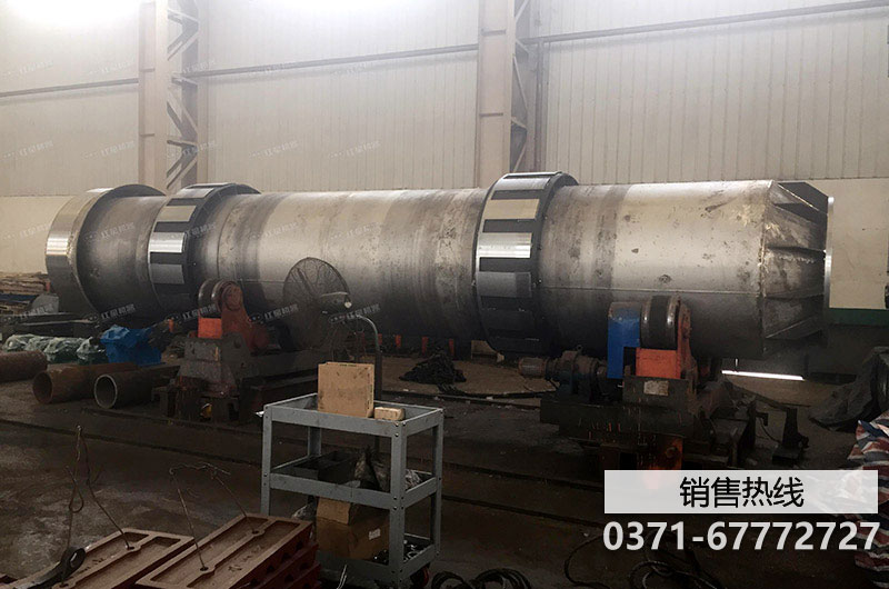 雷蒙磨粉机产生过大撞击声和润滑系统油压过高