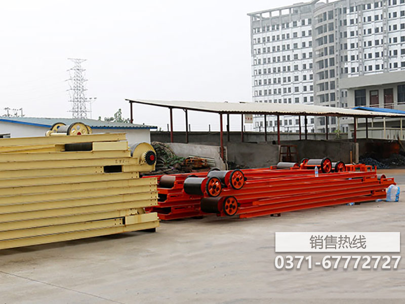 树叶粉碎机出现堵塞故障时应如何解决?