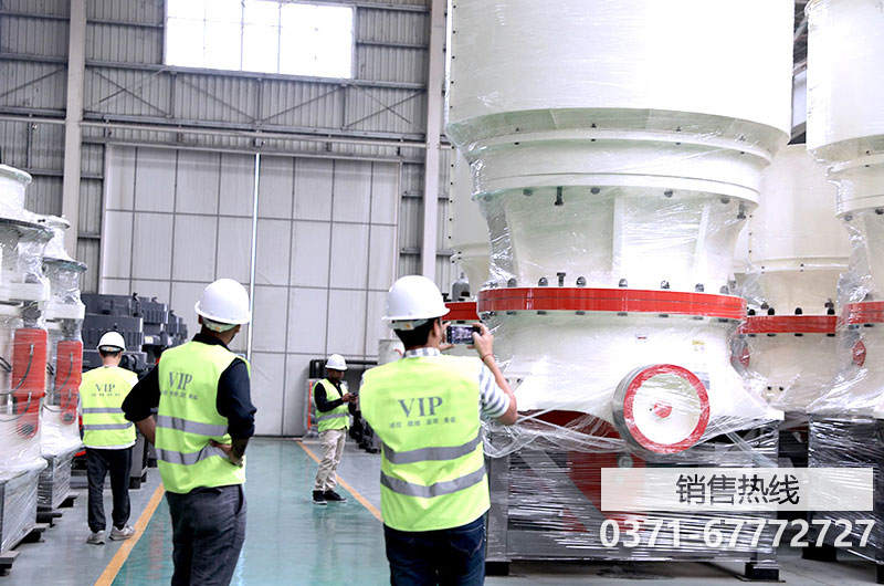 时产200吨的多缸液压圆锥式破碎机多少钱一台?